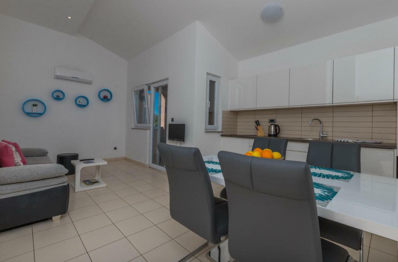 Principium Apartments Klenovica Eksteriør bilde