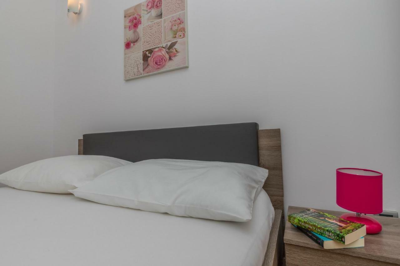 Principium Apartments Klenovica Eksteriør bilde
