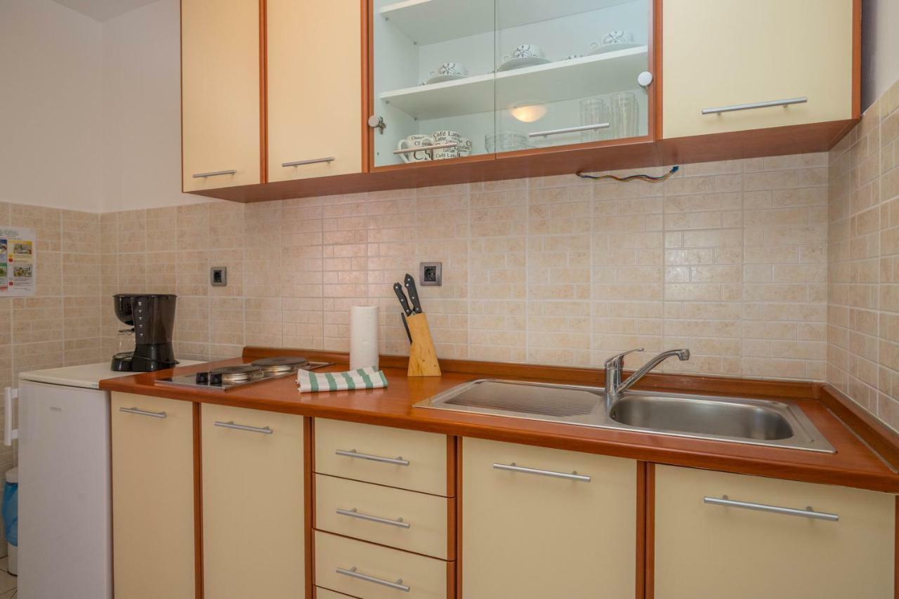 Principium Apartments Klenovica Eksteriør bilde